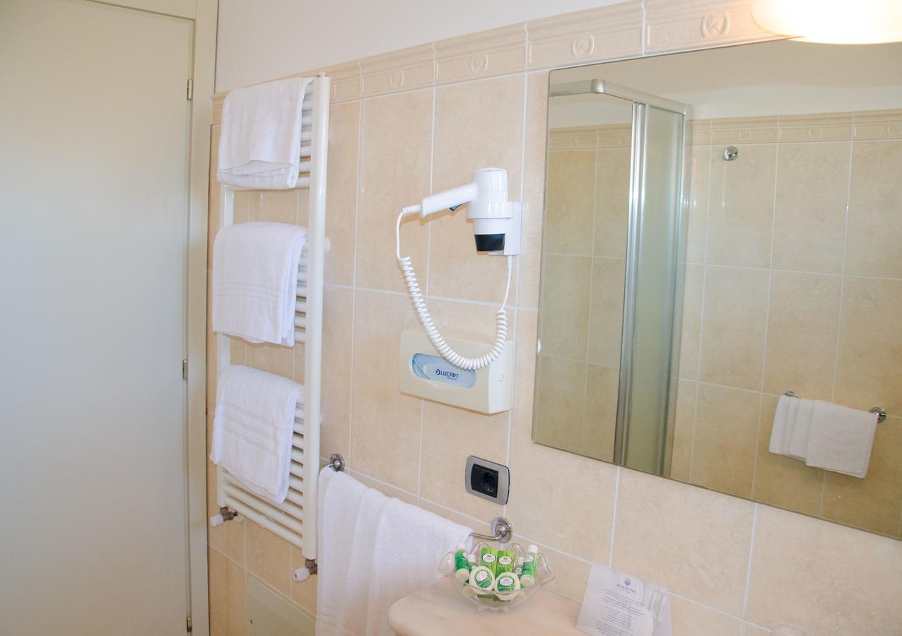 Almaluna Hotel & Resort Alba Adriatica Luaran gambar